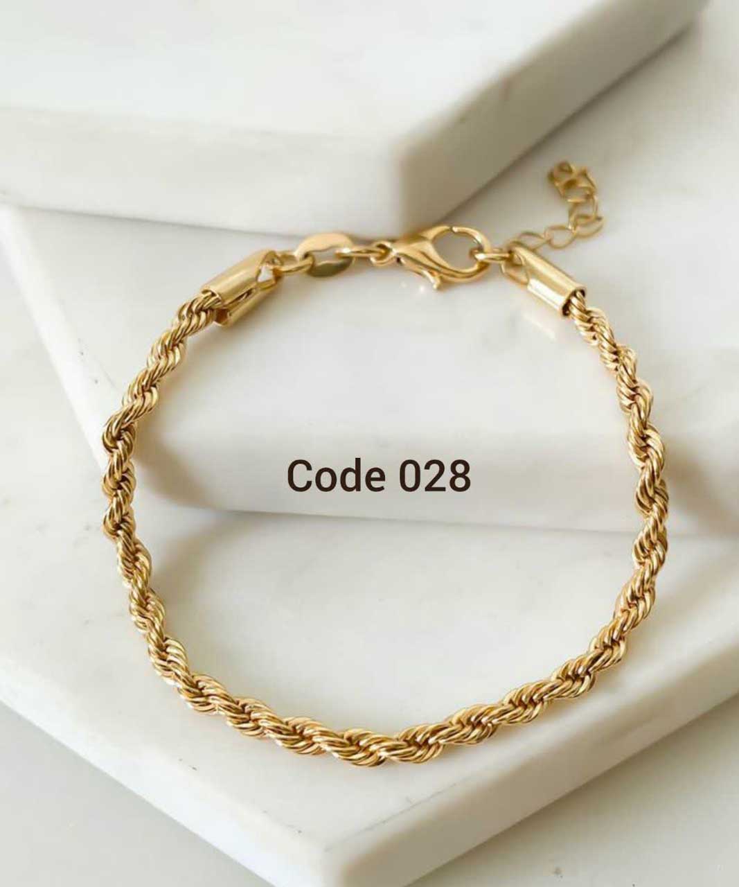 دستبند زنانه کد 028